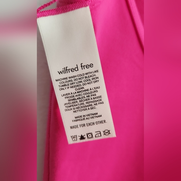 BNWT Aritzia Wilfred Free Divinity Jumpsuit in Vital Pink, Small - Picture 6 of 8